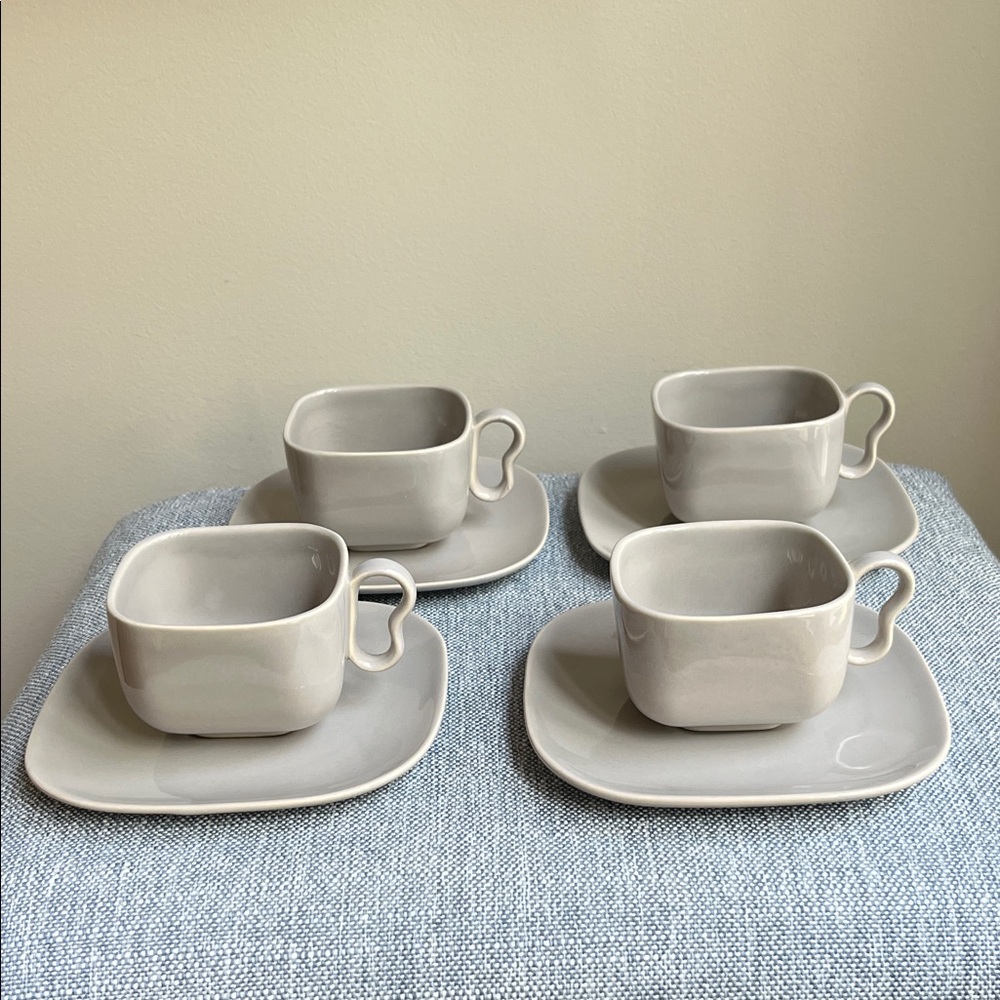 Franciscan Tiempo Cups and Saucers Set of 4 Vintage MCM California Pottery‎ USA